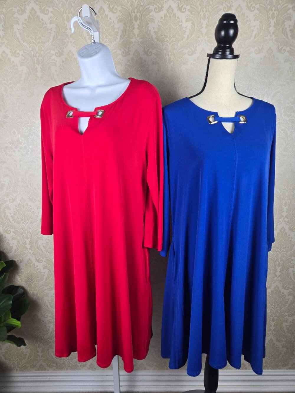 Nina Leonard Size XL Bundle of 2 A-Line Dresses (Red, Blue) 3/4 Sleeve Split Vnk